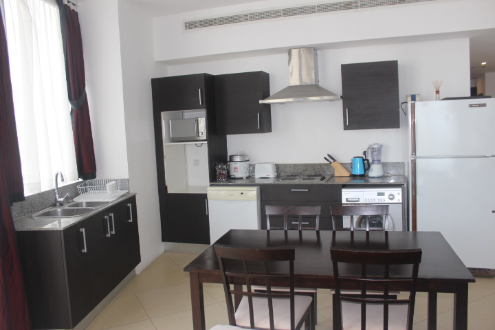Modern two Bedroom flat in Burhama