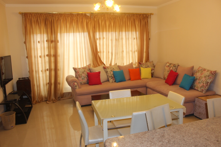 Lovely Modern 2 Bedroom flat | New Busiteen