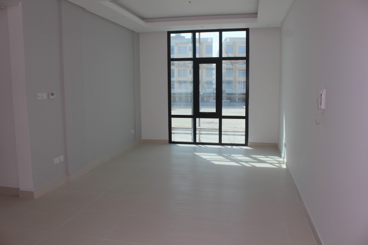 Brand new Semi 2 BR apartment in Seef