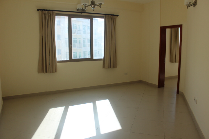 Spacious Semi Furnished 2 Bedroom in Hidd